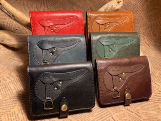 鞍型ハーフウォレット